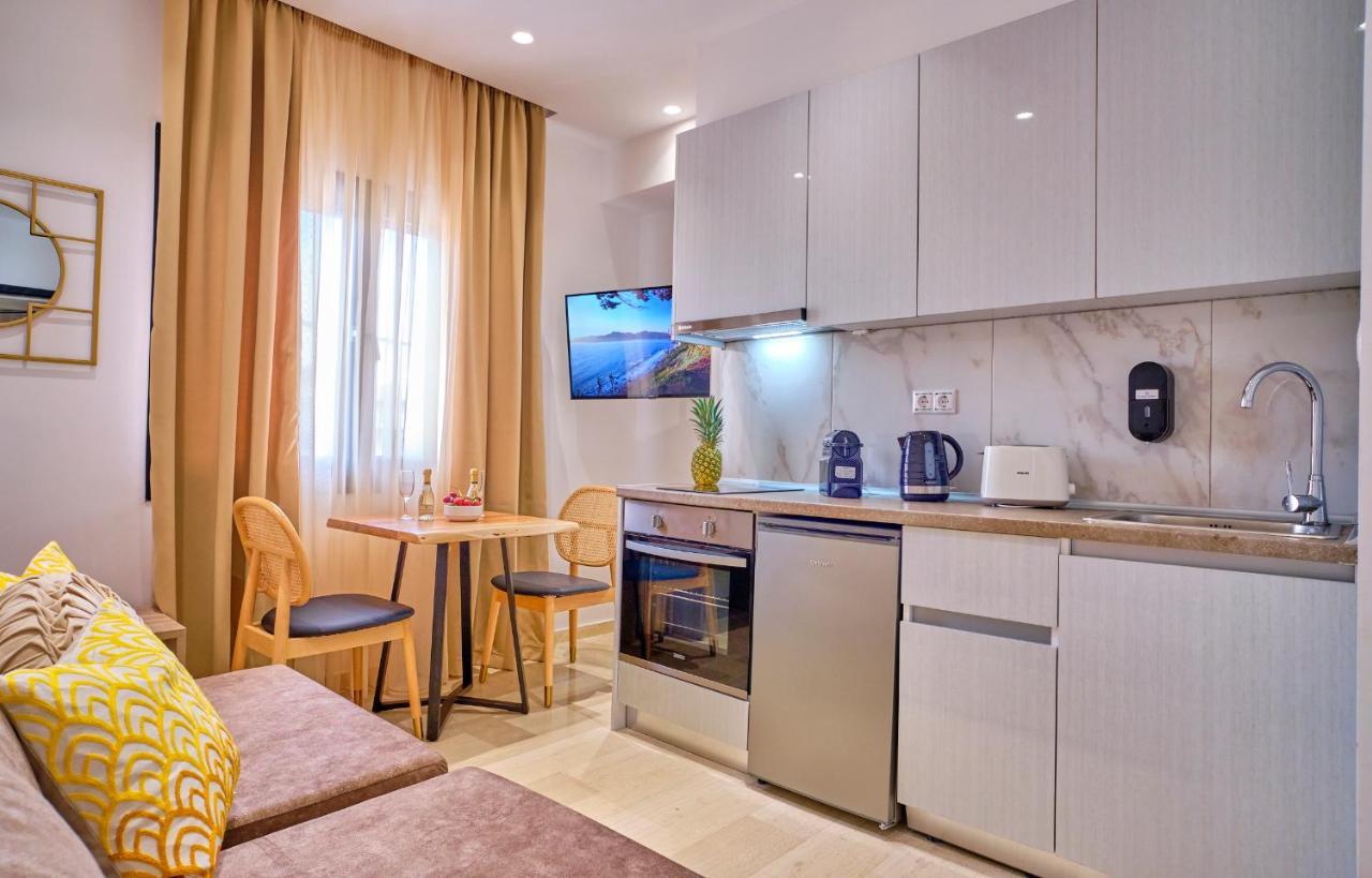 Sunflower Suites Gouvia Corfu Exterior photo
